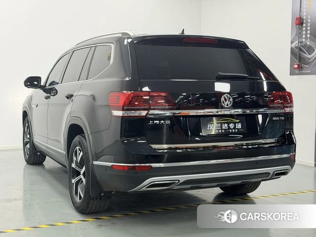 Volkswagen Tourang id 4298074 из Китая 11