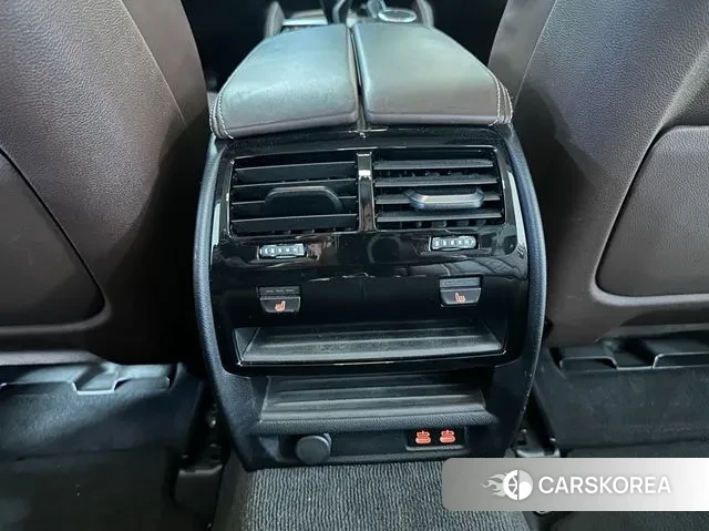 BMW 5 Series (G30) id 3448884 из Кореи 11