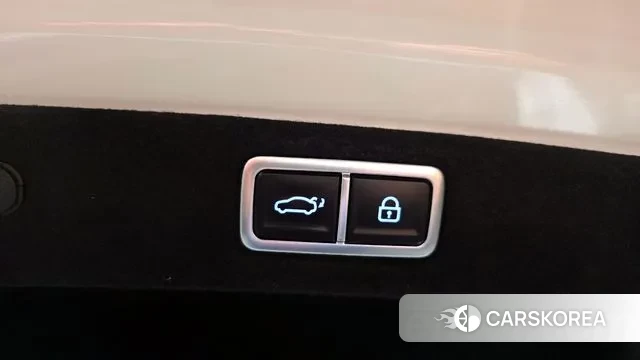 Hyundai Grandeur Hybrid (GN7) id 3533620 из Кореи 11