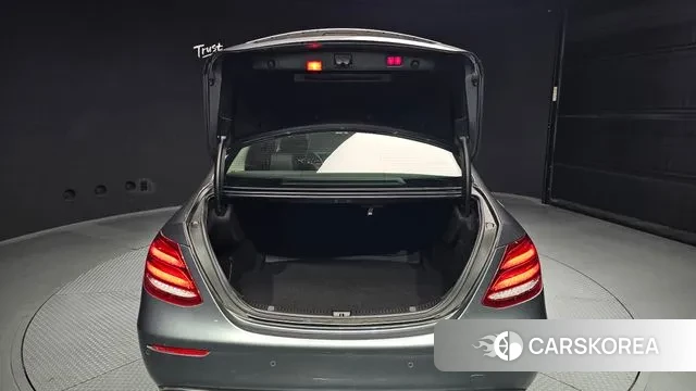 Mercedes-Benz E-Class W213 id 3480209 из Кореи 11