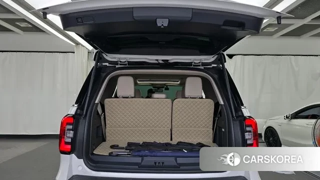 Ford Expeditation id 3174437 из Кореи 11