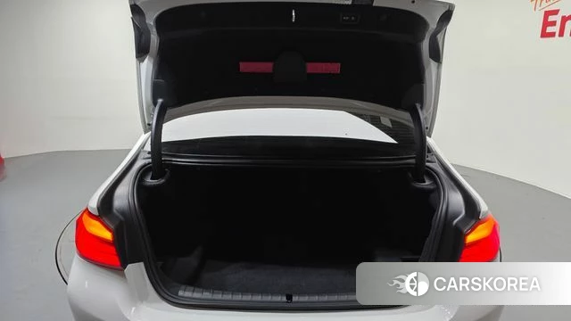 BMW 5 Series (G30) id 4430072 из Кореи 11
