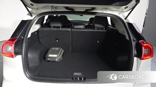 Kia Niro EV id 3308103 из Кореи 11