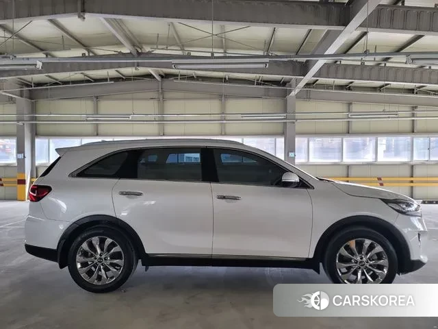 Kia The New Sorento id 3718875 из Кореи 11