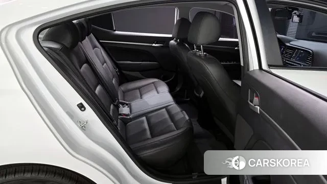 Hyundai The New Avante AD id 3464618 из Кореи 11