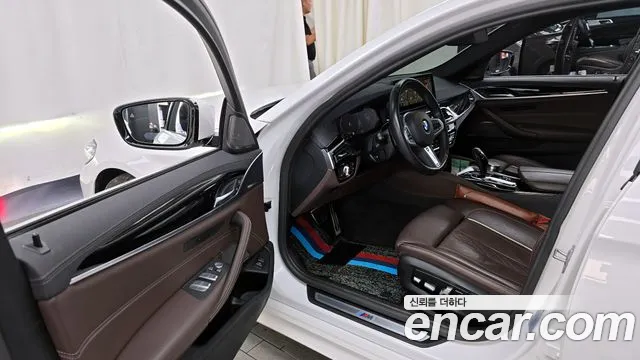 BMW 5 Series (G30) id 2695745 из Кореи 11