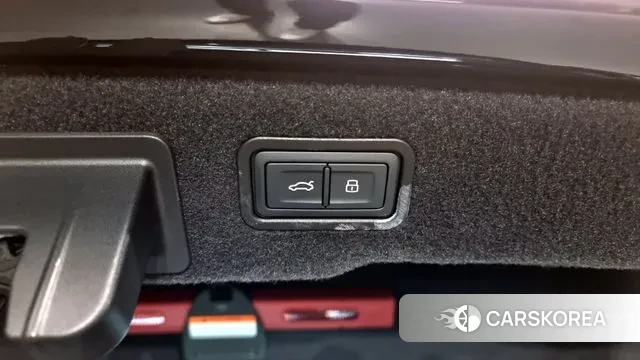 Audi A8 (D5) id 2940217 из Кореи 11