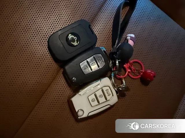 Ssangyong Torres id 3354100 из Кореи 11