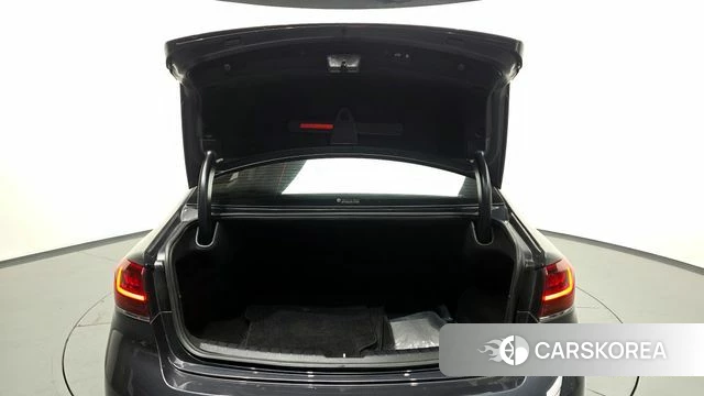 Kia K7 Premier Hybrid id 3942495 из Кореи 11