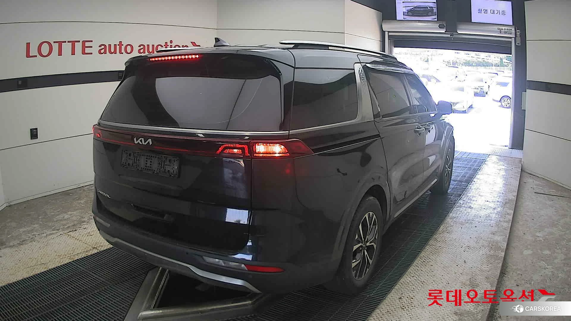 Kia Carnival id 4902344 из Кореи 11