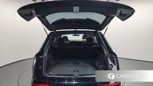 Audi Q7 (4M) id 3463541 из Кореи 11