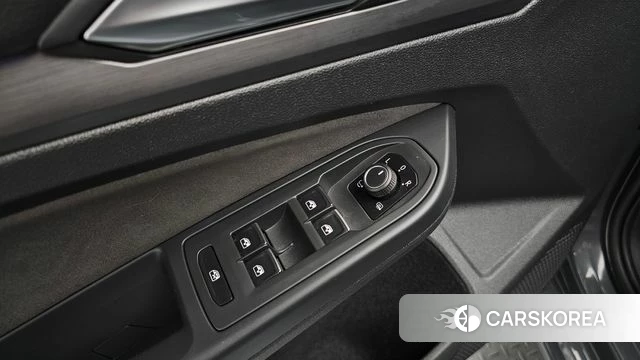 Volkswagen Golf 8th Generation id 4863724 из Кореи 11