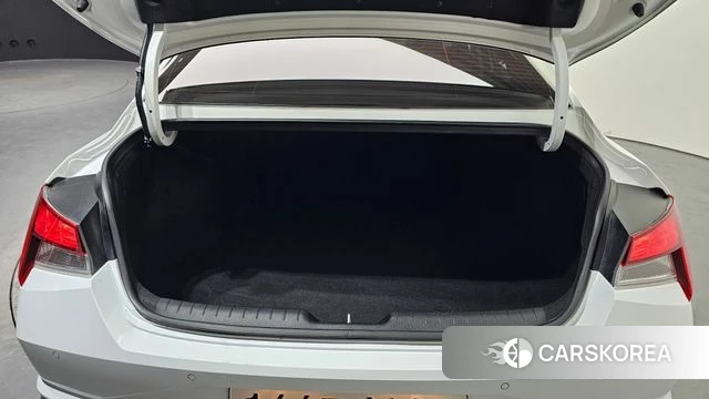 Hyundai Avante (CN7) id 3842772 из Кореи 11