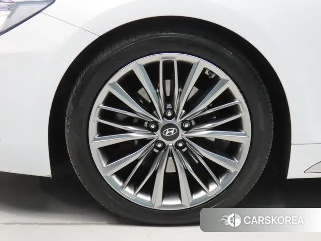 Hyundai Grandeur IG id 3363161 из Кореи 11