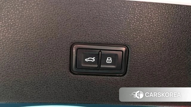 Audi Q8 (4M) id 3884990 из Кореи 11