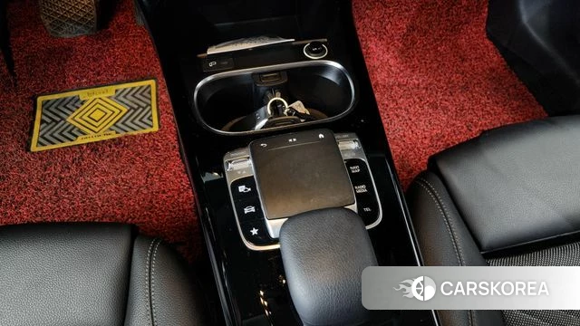 Mercedes-Benz A-Class W177 id 4196700 из Кореи 11