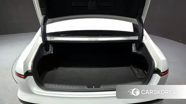 Hyundai Grandeur (GN7) id 3745931 из Кореи 11