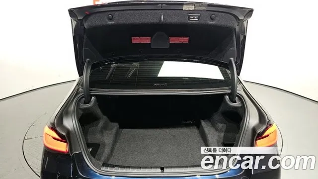 BMW 5 Series (G30) id 2858438 из Кореи 11