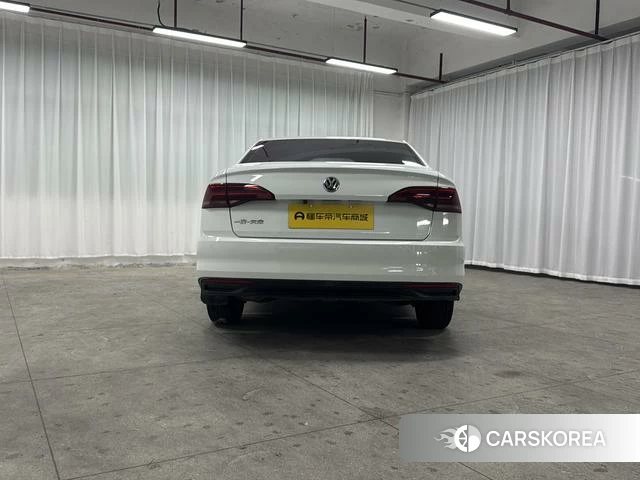 Volkswagen Bora id 4221873 из Китая 11