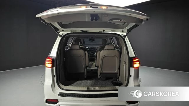 Kia The New Carnival id 4525476 из Кореи 11