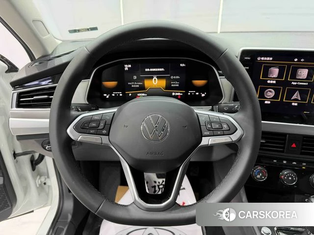 Volkswagen Bora id 4256478 из Китая 11