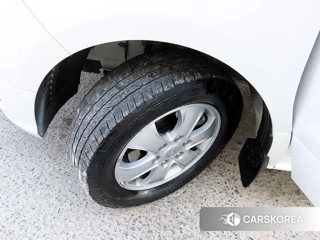 Hyundai The New Grand Starex id 3727530 из Кореи 11