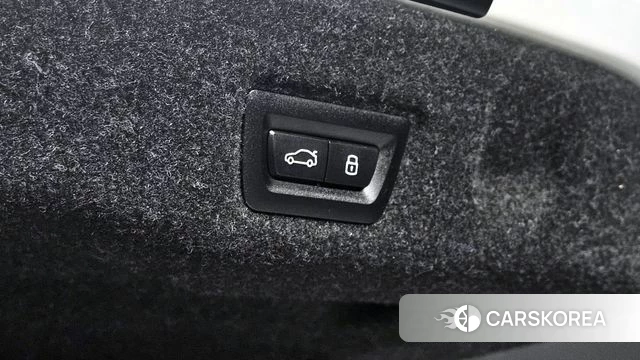 BMW 5 Series (G60) id 3831333 из Кореи 11