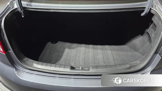 Hyundai The New Avante AD id 3656370 из Кореи 11