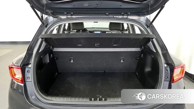 Kia Stonic id 3686643 из Кореи 11