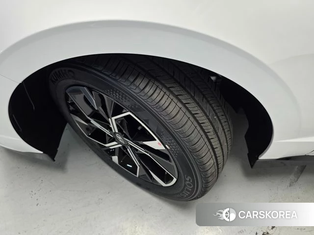 Hyundai Sonata D Edge (DN8) id 4515618 из Кореи 11