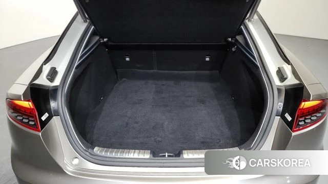 Kia Stinger id 3937145 из Кореи 11