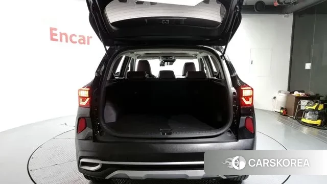 Kia Seltos id 3319131 из Кореи 11