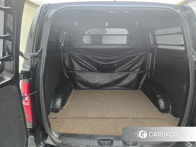 Hyundai The New Grand Starex id 3583281 из Кореи 11