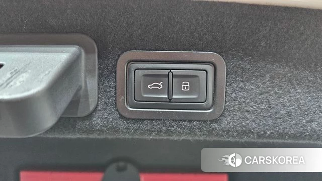 Audi New A6 id 4459553 из Кореи 11