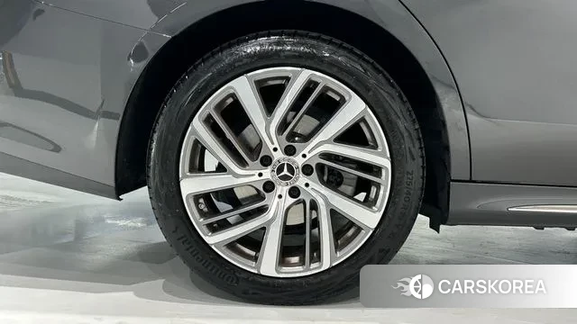 Mercedes-Benz E-Class W214 id 2938905 из Кореи 11