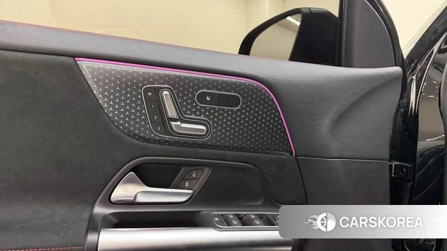 Mercedes-Benz GLA - Class H247 id 3837912 из Кореи 11