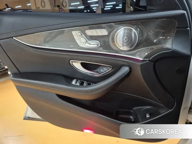 Mercedes-Benz E-Class W213 id 3385758 из Кореи 11