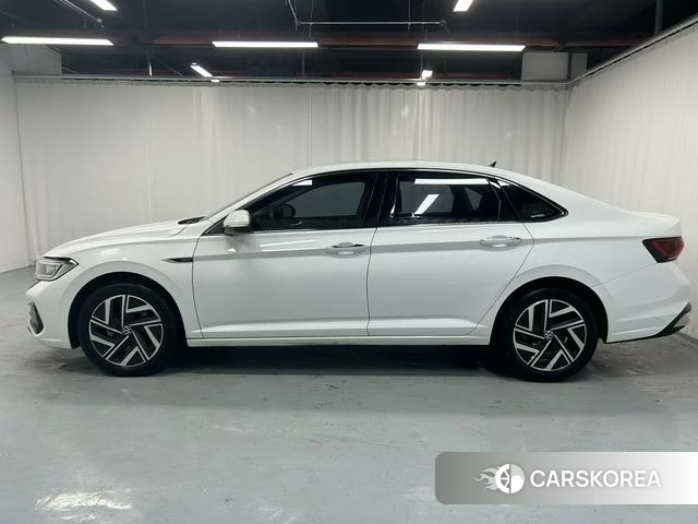 Volkswagen Sagitar id 4240716 из Китая 11