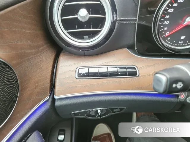 Mercedes-Benz E-Class W213 id 3760866 из Кореи 11