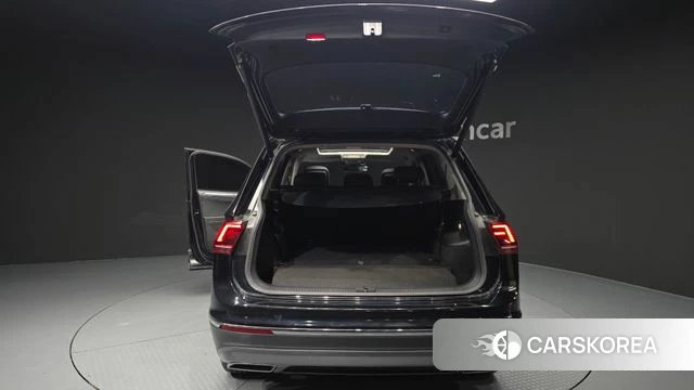 Volkswagen Tiguan Allspace id 3788688 из Кореи 11