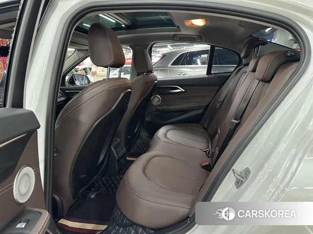 BMW 1 series id 4290753 из Китая 11