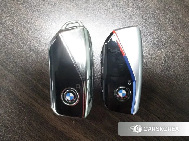 BMW 5 Series (G60) id 3619425 из Кореи 11