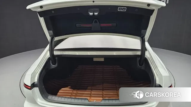 Hyundai Grandeur Hybrid (GN7) id 3477940 из Кореи 11