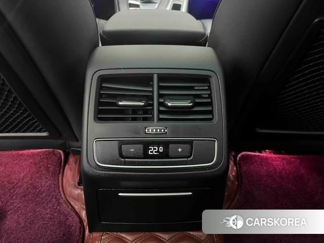 Audi A4L id 4301561 из Китая 11