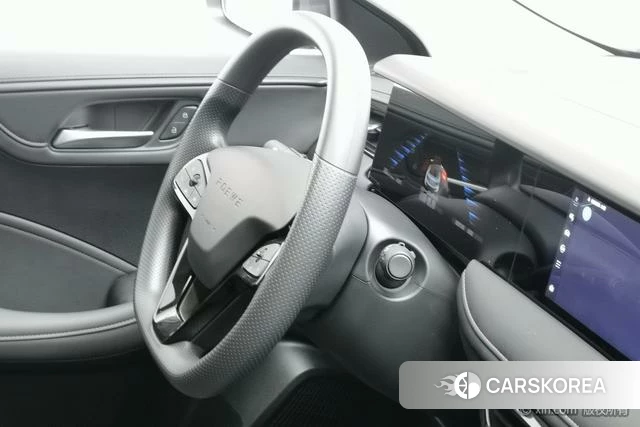 Roewe i5 id 3920240 из Китая 11