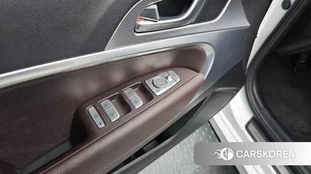 Genesis The New G70 id 3607379 из Кореи 11