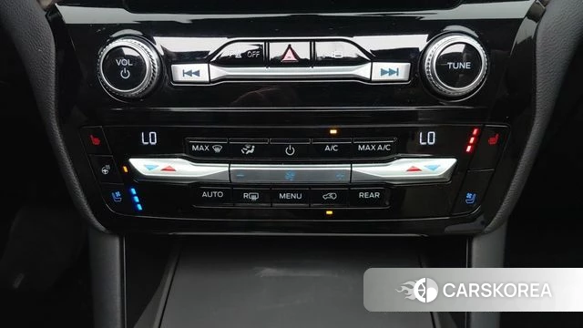 Ford Explorer 6th Generation id 4206608 из Кореи 11