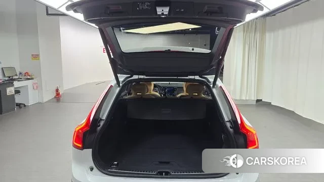 Volvo V90 Cross-Country id 3018705 из Кореи 11
