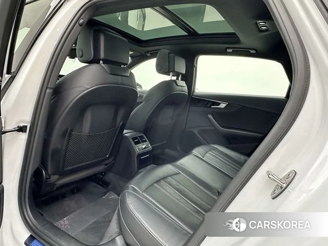 Audi A4L id 4276213 из Китая 11