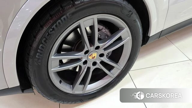 Porsche Cayenne (PO536) id 4486665 из Кореи 11